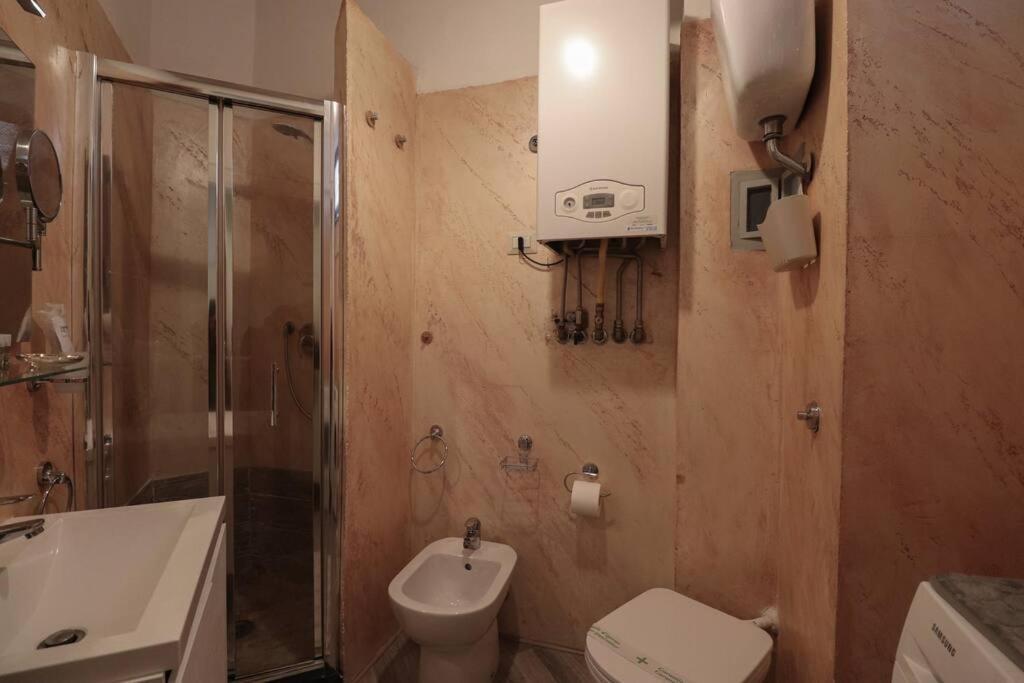 Termini Treasure - Elegant Retreat Apartment โรม ภายนอก รูปภาพ