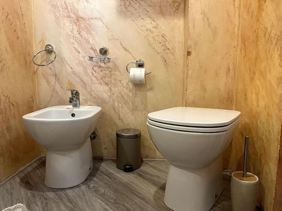 Termini Treasure - Elegant Retreat Apartment โรม ภายนอก รูปภาพ
